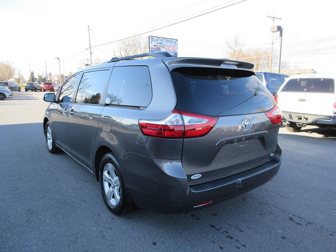 2017 Toyota Sienna for sale at FINAL DRIVE AUTO SALES INC in Shippensburg, PA