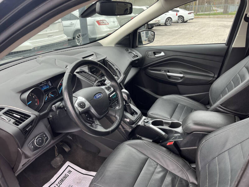 Image 4 of 2014 Ford Escape Titanium
