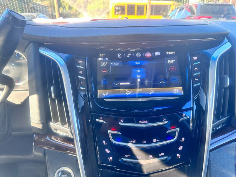 2020 Cadillac Escalade ESV Luxury