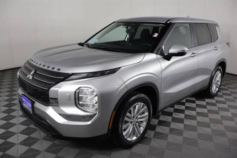 2024 Mitsubishi Outlander ES