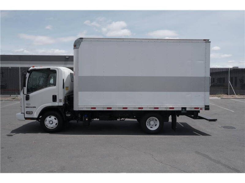 2014 Isuzu NPR/NPR-HD