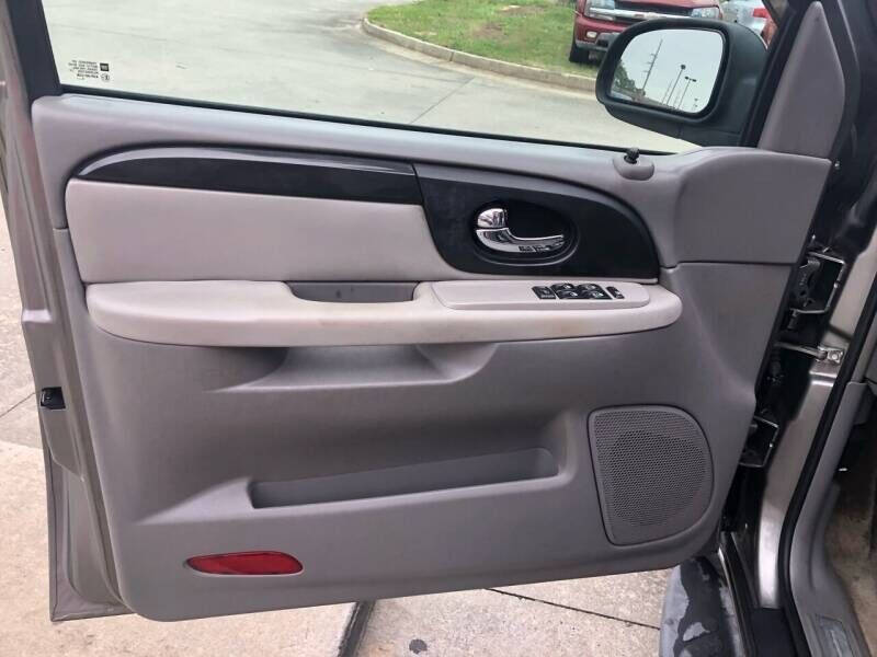 2005 GMC Envoy XL SLE