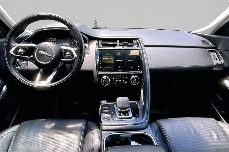 2021 Jaguar E-PACE P250 SE