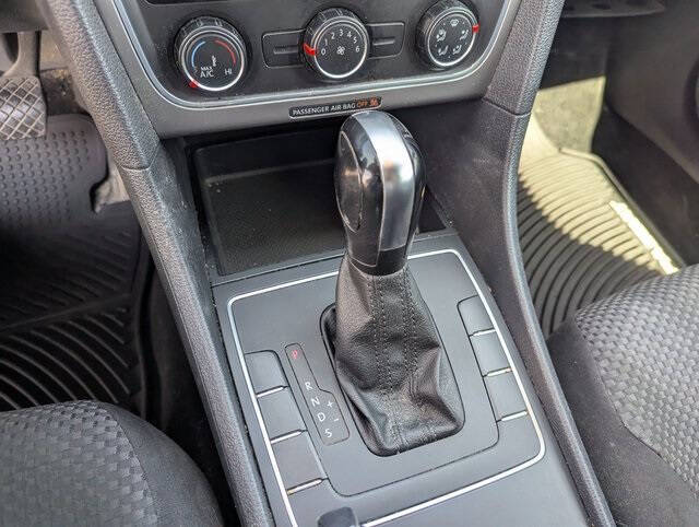 2014 Volkswagen Passat