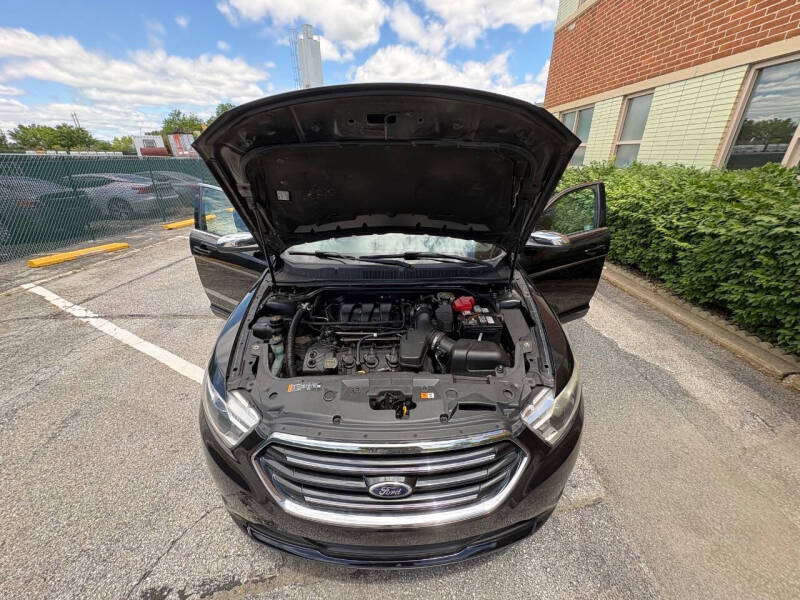 2014 Ford Taurus Limited