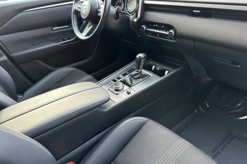 2024 Mazda CX-50 2.5 S Preferred