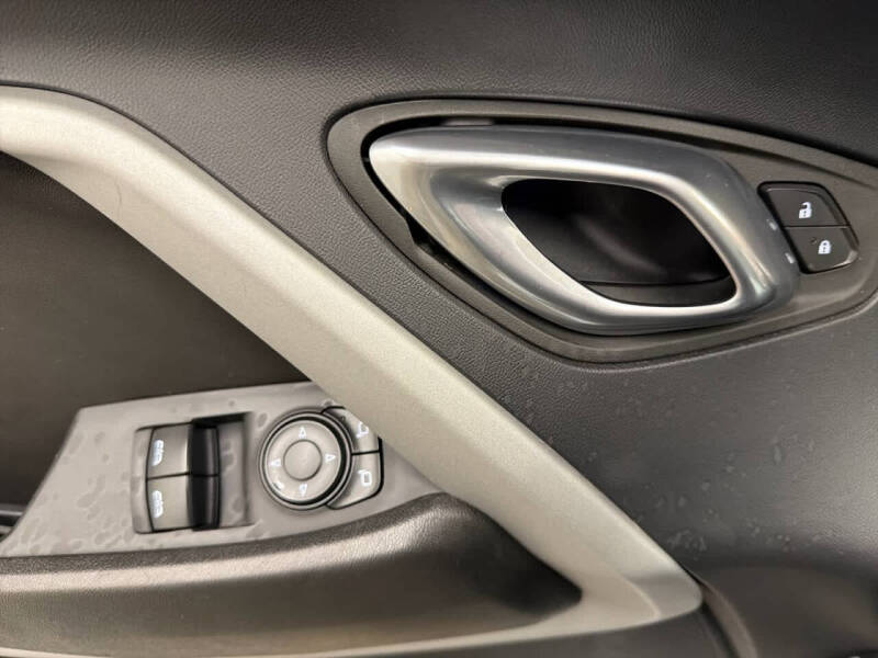 2023 Chevrolet Camaro LT