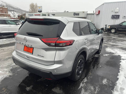 2024 Nissan Rogue SV