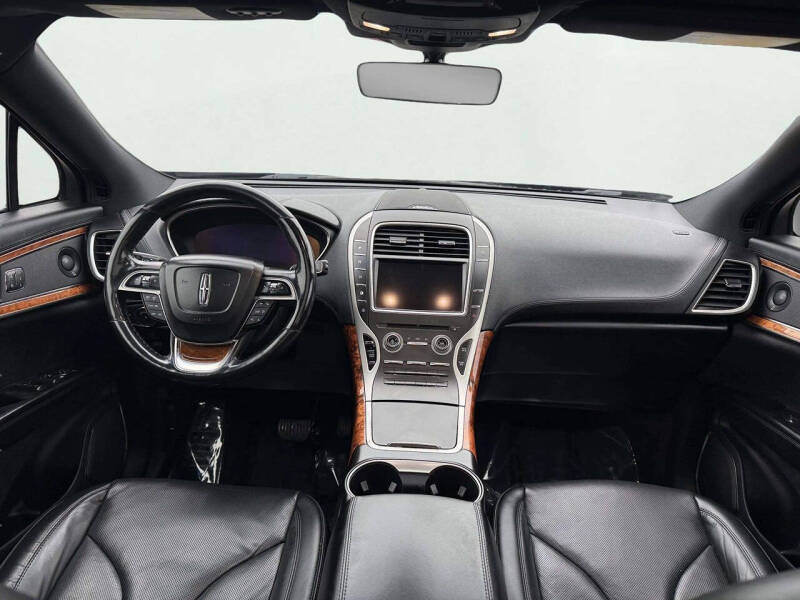 2019 Lincoln Nautilus Reserve