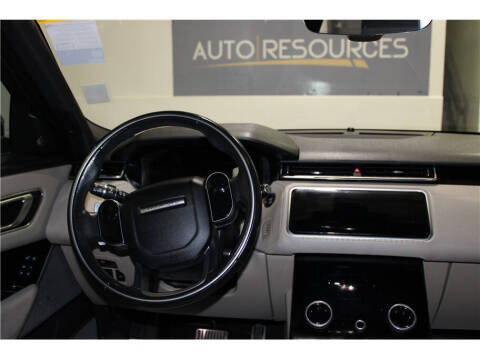 2019 Land Rover Range Rover Velar P250 R-Dynamic SE