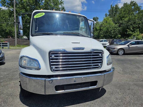 2020 Freightliner M2 106