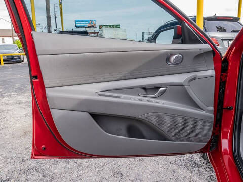 2023 Hyundai Elantra