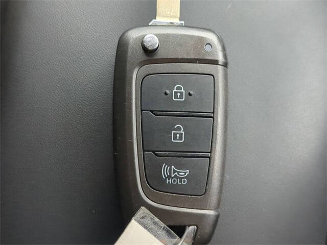 2022 Hyundai Venue SEL