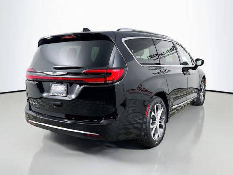 2026 Chrysler Pacifica Pinnacle