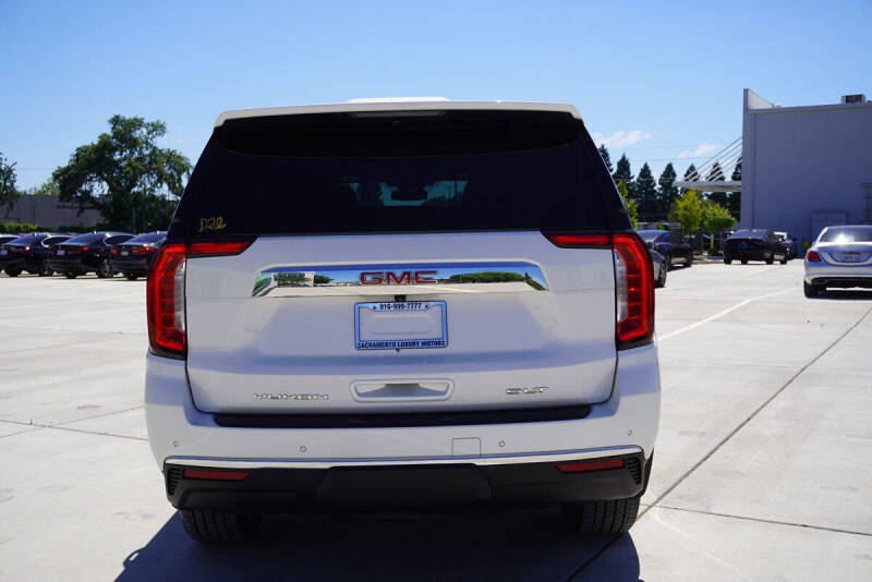 2023 GMC Yukon SLT