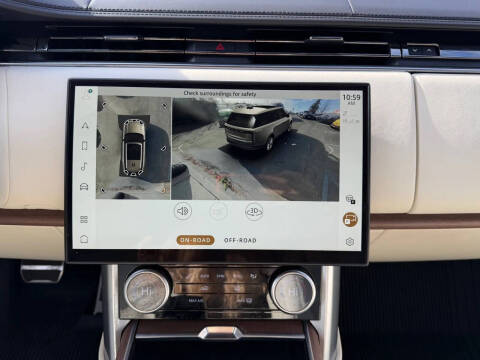 2023 Land Rover Range Rover P530 SE LWB