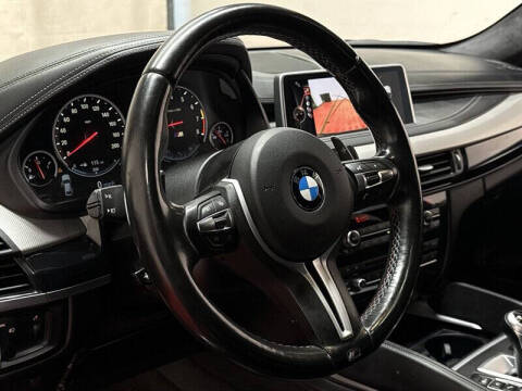 2015 BMW X6 M
