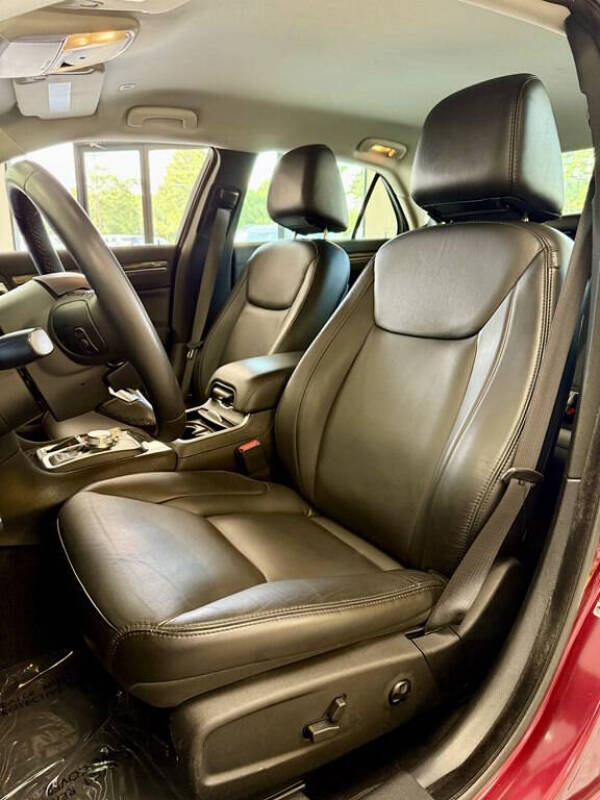 2018 Chrysler 300 Touring