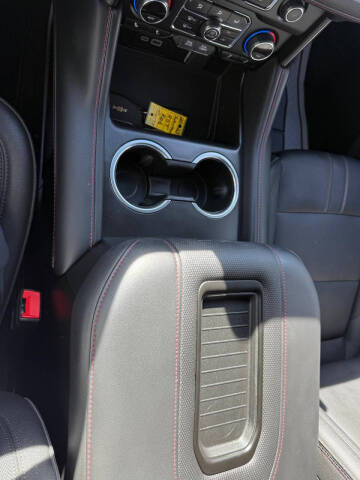 2023 Chevrolet Suburban RST