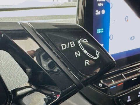 2022 Volkswagen ID.4 Pro