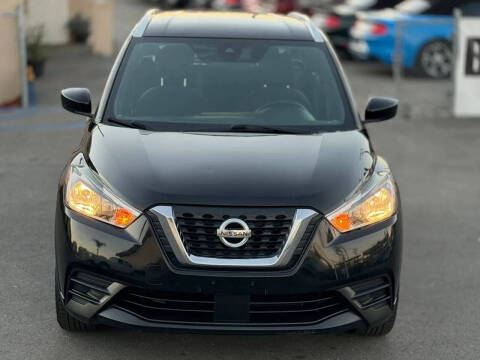 2020 Nissan Kicks SV