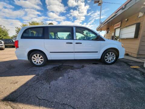 2014 Dodge Grand Caravan for sale at Geareys Auto Sales of Sioux Falls, LLC in Sioux Falls SD