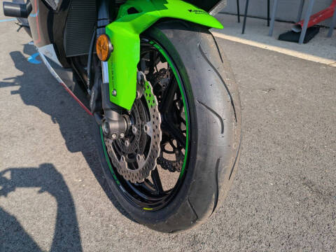 2021 Kawasaki Ninja ZX-6R ABS