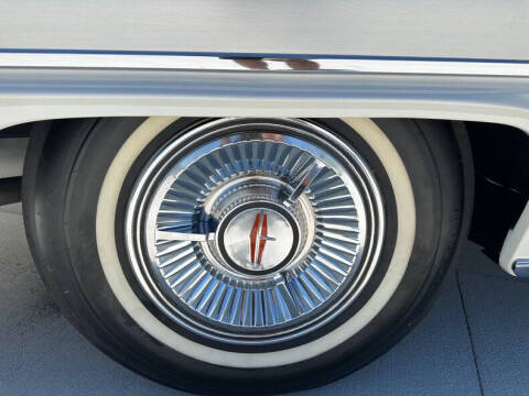 1962 Oldsmobile Starfire