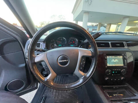 2011 GMC Yukon Denali