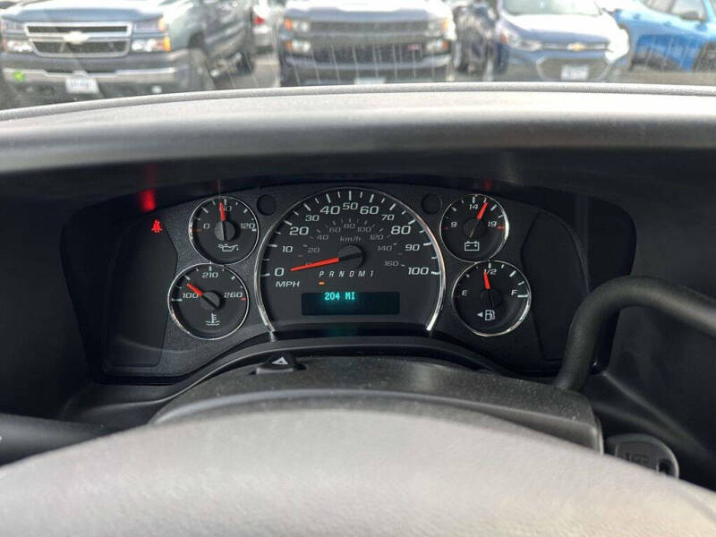 2025 Chevrolet Express 2500