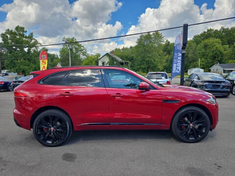 2018 Jaguar F-PACE S