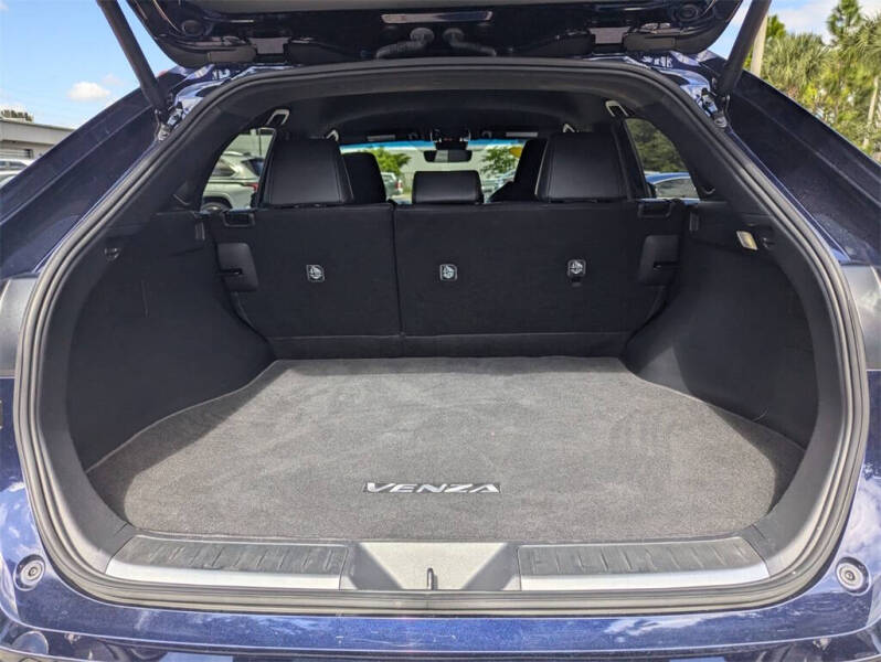 2024 Toyota Venza XLE