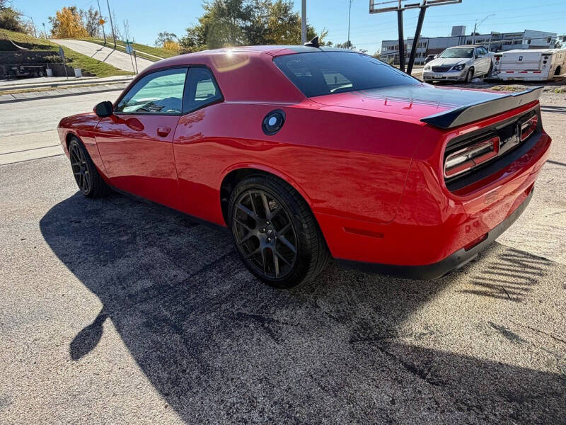 2018 Dodge Challenger R/T Plus Shaker
