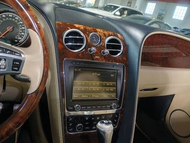 2016 Bentley Continental 15