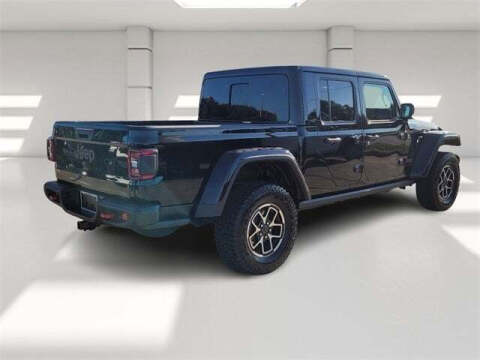 2024 Jeep Gladiator