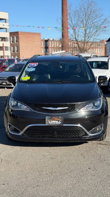 2018 Chrysler Pacifica Touring L
