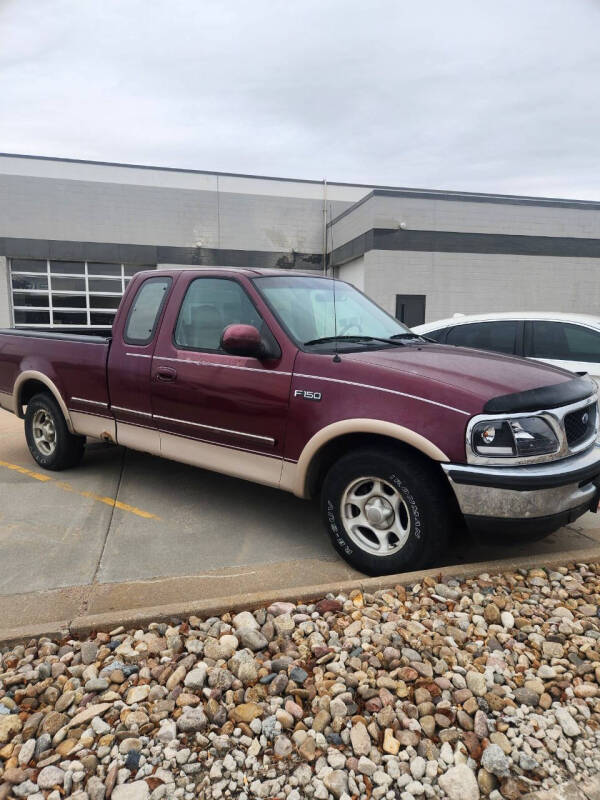 1997 Ford F-150 LARIAT's photo