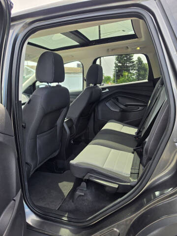 2015 Ford Escape SE