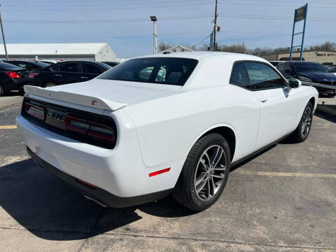 2019 Dodge Challenger SXT