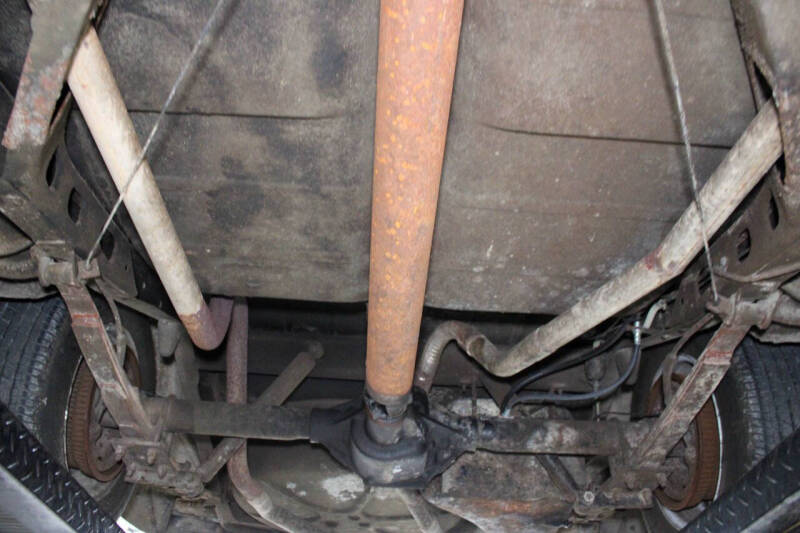 1953 Kaiser Manhattan