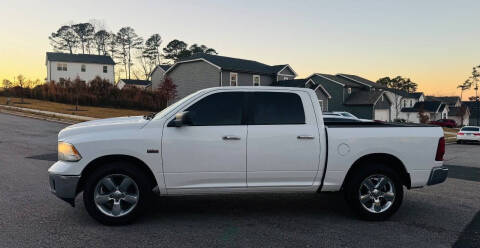 2013 RAM 1500 SLT