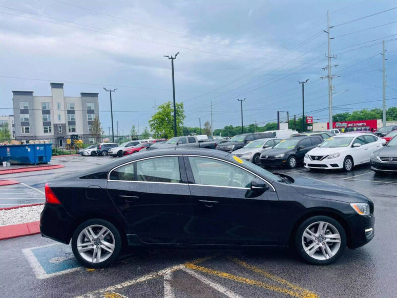 2015 Volvo S60 T5 Drive-E Platinum