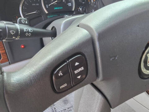 2004 Cadillac Escalade