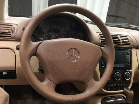 2004 Mercedes-Benz M-Class ML 350