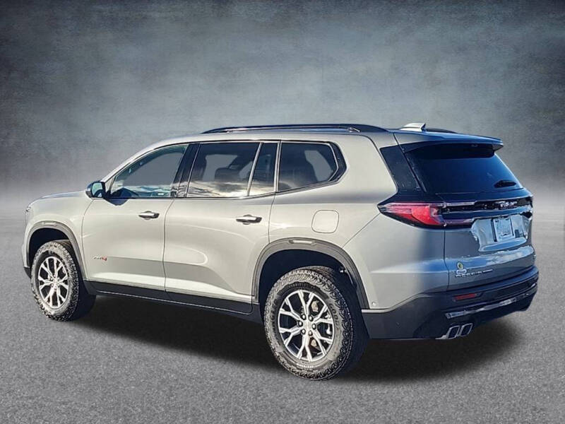 2024 GMC Acadia AT4
