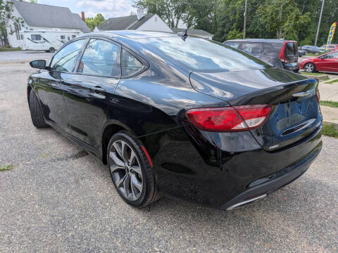 2016 Chrysler 200