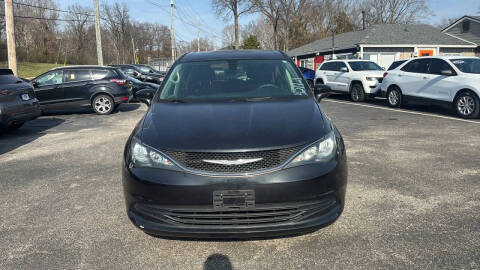 2017 Chrysler Pacifica LX