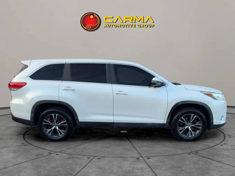 2019 Toyota Highlander LE
