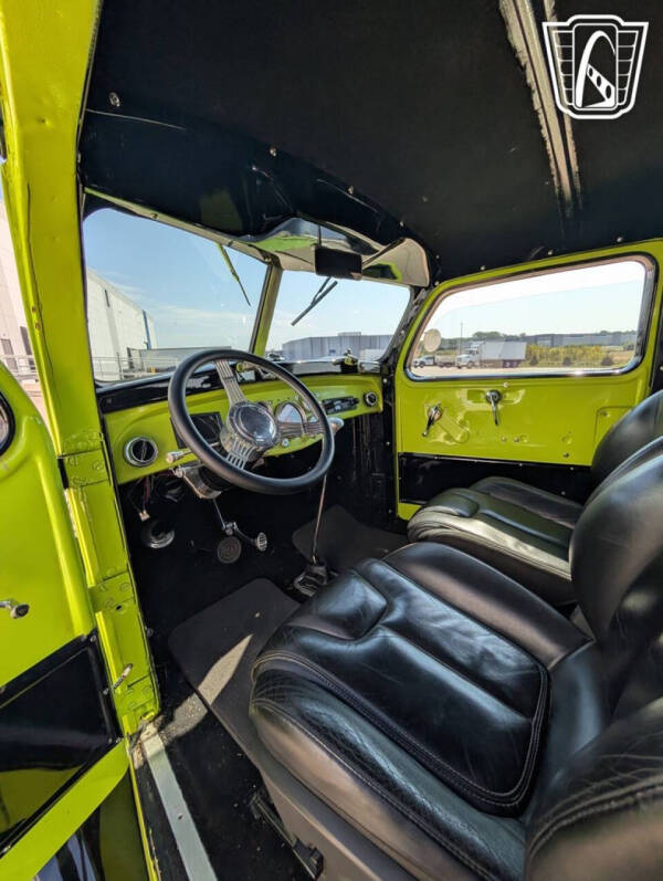 1945 Diamond T 509