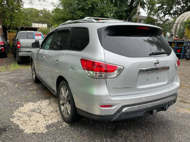 2013 Nissan Pathfinder S